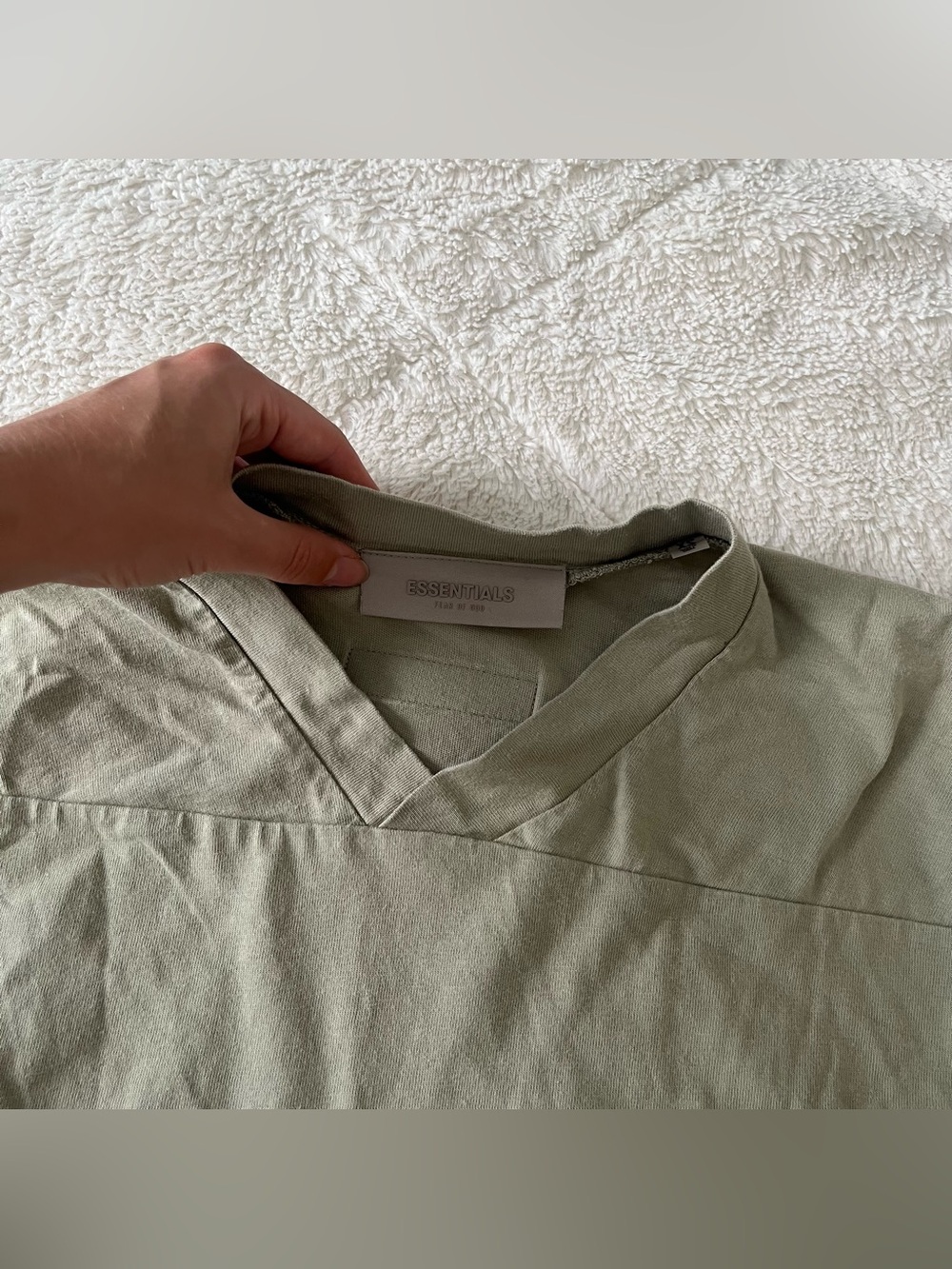 essentials❣️fear of god v-neck boxy t-shirt - Picture 7 of 12